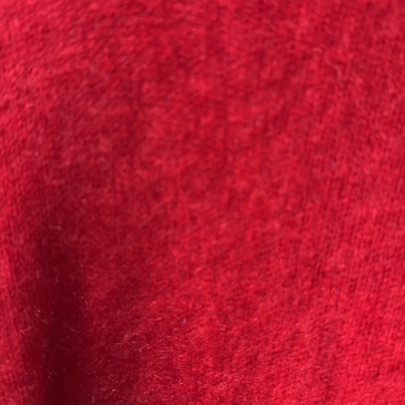 Vintage Cashmere Lyle & Scott 100% Red V Neck Sweater Sz 48/122 - Picture 3 of 4